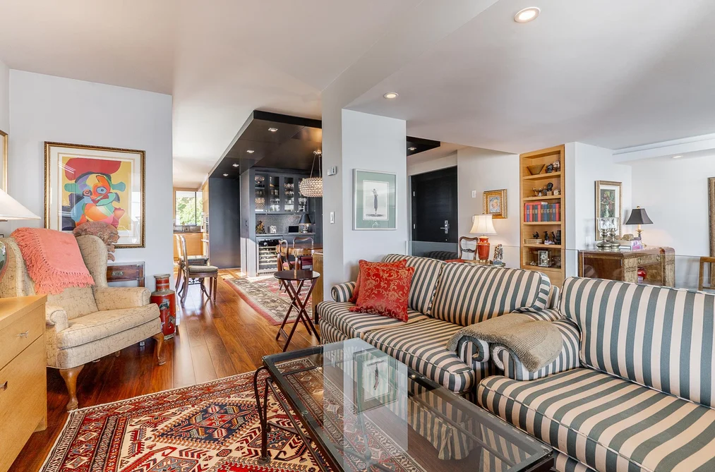 Condo for sale at 301 1930 Bellevue Avenue West Vancouver British Columbia - MLS: R3157588