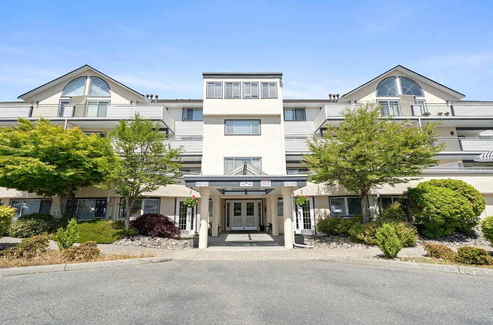 301 19645 64 AVENUE, Langley BC V2Y 1L2, Langley BC — Residential for Sale - Photo 2