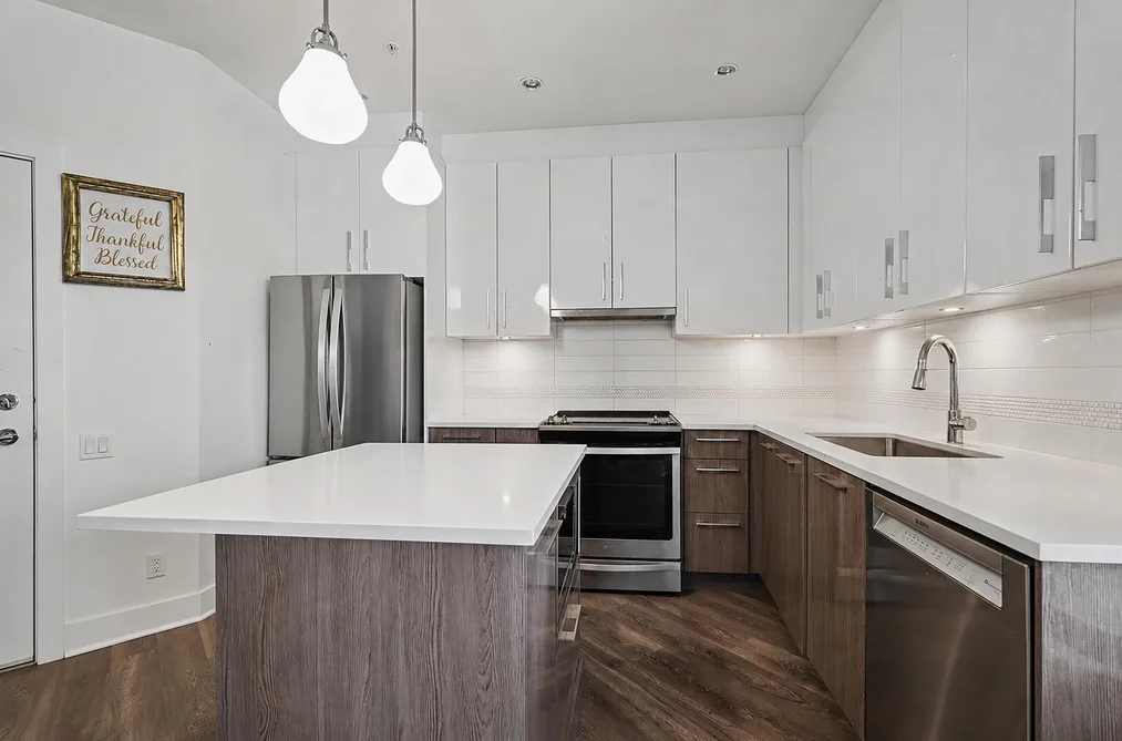 301 20829 77A AVENUE, Langley BC V2Y 0Y5, Langley BC — Residential for Sale — Photo 4 of 18