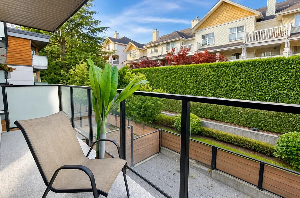 301 215 MOWAT STREET, New Westminster BC V3M 4B1, New Westminster BC — Residential for Sale — Photo 11 of 22