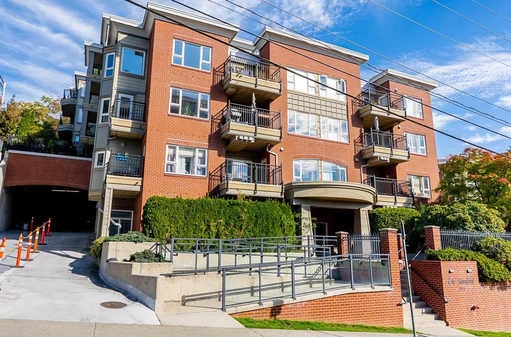 221 Eleventh St Unit 301, New Westminster, BC - MLS: R3177195