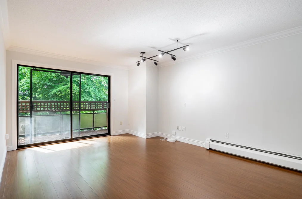 301 2320 W 40TH AVENUE, Vancouver BC V6M 4H6, Vancouver BC — Residential for Sale - Photo 2