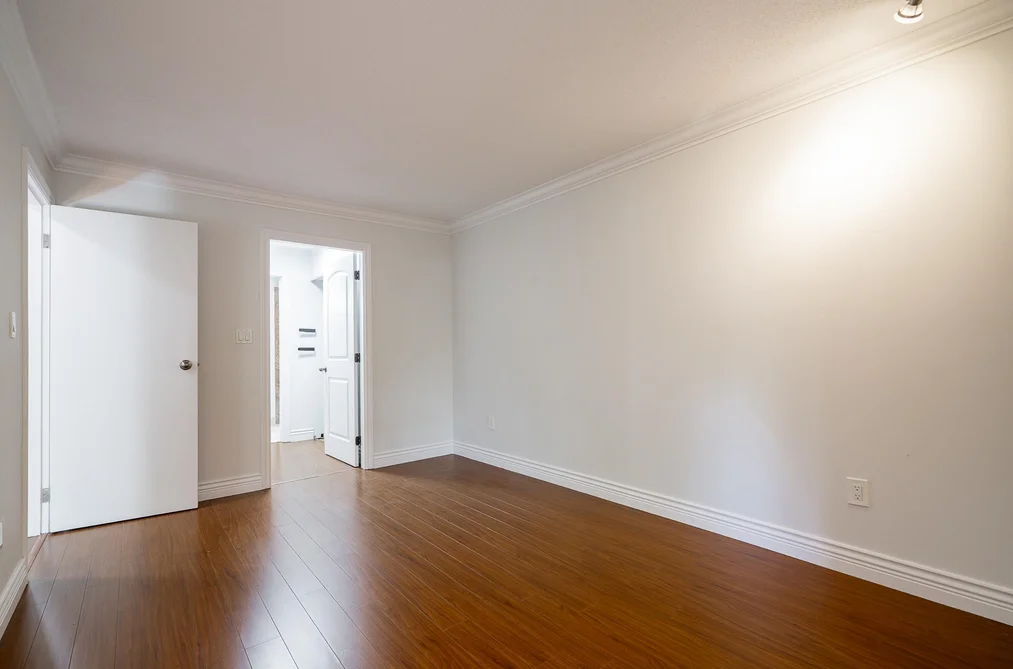 301 2320 W 40TH AVENUE, Vancouver BC V6M 4H6, Vancouver BC — Residential for Sale - Photo 6