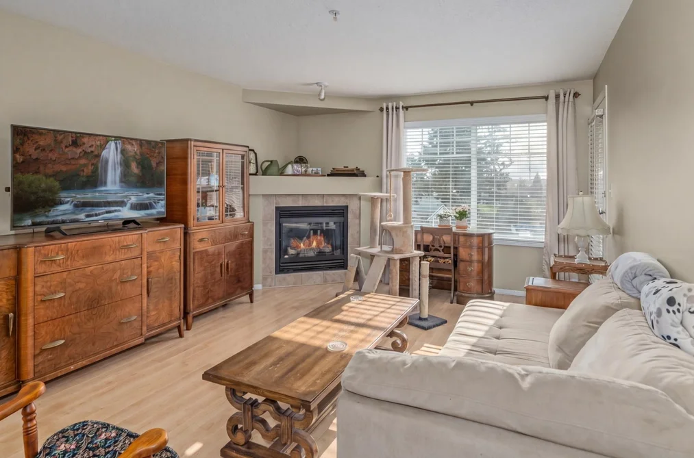 301 2350 WESTERLY STREET, Abbotsford BC V2T 6T7, Abbotsford BC — Residential for Sale - Photo 2