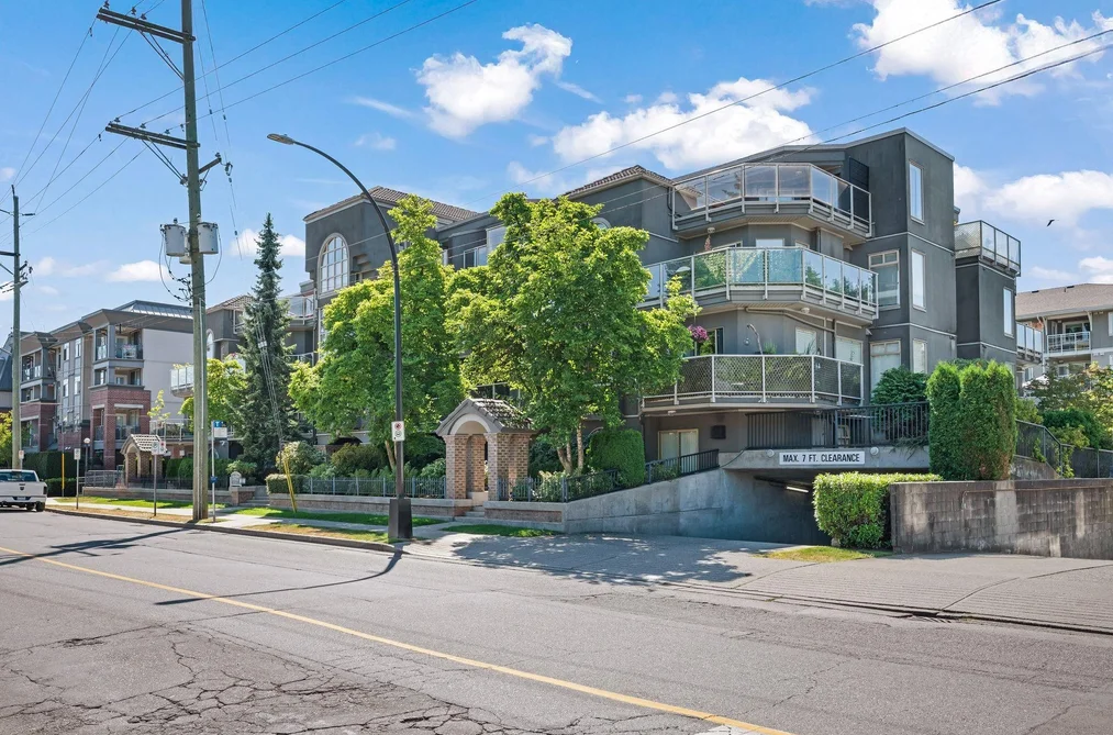 301 2360 WILSON AVENUE, Port Coquitlam BC V3C 1Z6, Port Coquitlam BC — Residential for Sale - Photo 3
