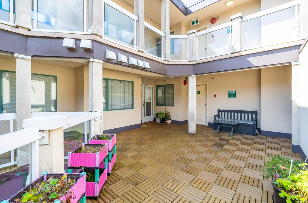 301 2677 E BROADWAY STREET, Vancouver BC V5M 1Y6, Vancouver BC — Residential for Sale - Photo 4