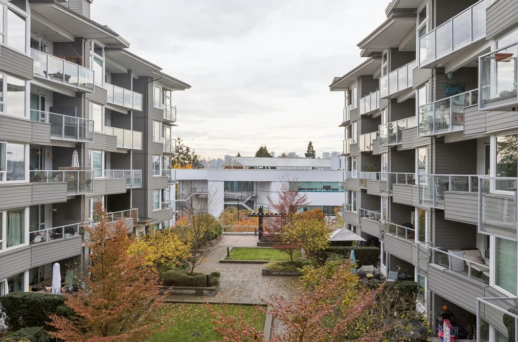 301-277 W 1st Street, North Vancouver, BC - Condo for Sale - Photo 20 of 27