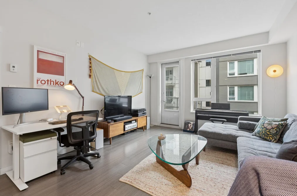 301-277 W 1st Street, North Vancouver, BC - Condo for Sale - Photo 3 of 27