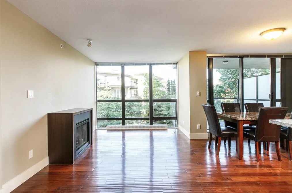 301 2959 GLEN DRIVE, Coquitlam BC V3B 0B8, Coquitlam BC — Residential for Sale - Photo 4