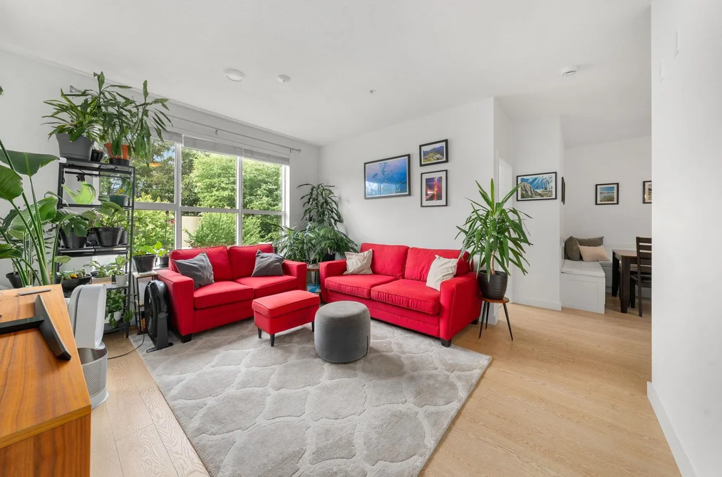 301 3205 MOUNTAIN HIGHWAY, North Vancouver BC V7K 0A3, North Vancouver BC — Residential for Sale - Main Photo