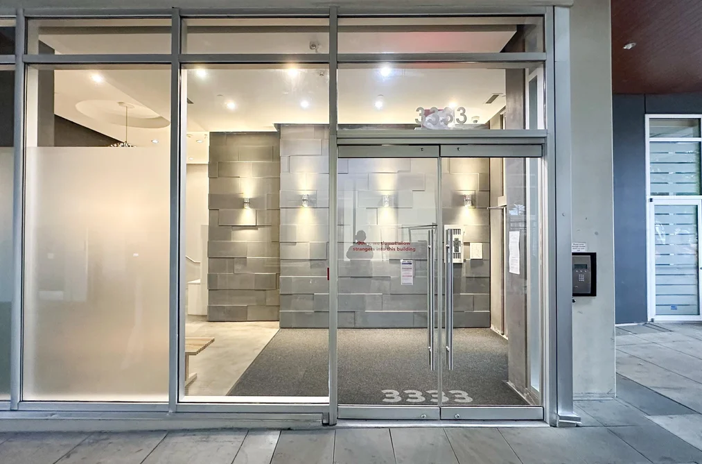 301 3333 MAIN STREET, Vancouver BC V7V 3M8, Vancouver BC — Residential for Sale - Photo 2