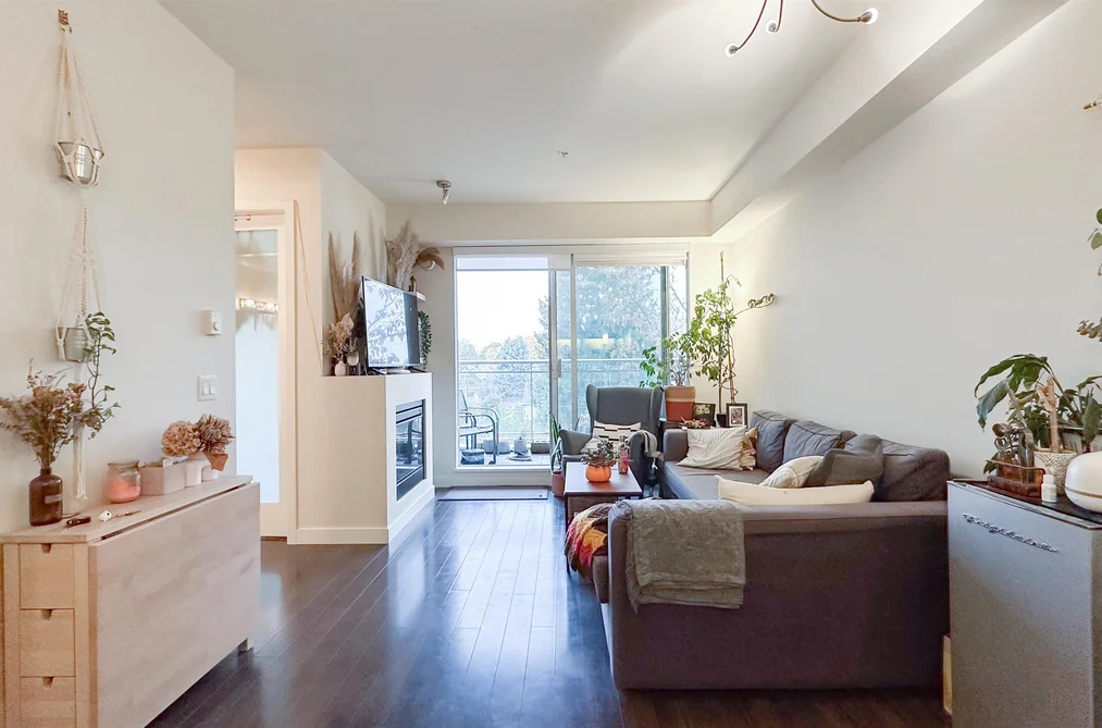 301 3333 MAIN STREET, Vancouver BC V7V 3M8, Vancouver BC — Residential for Sale - Photo 3