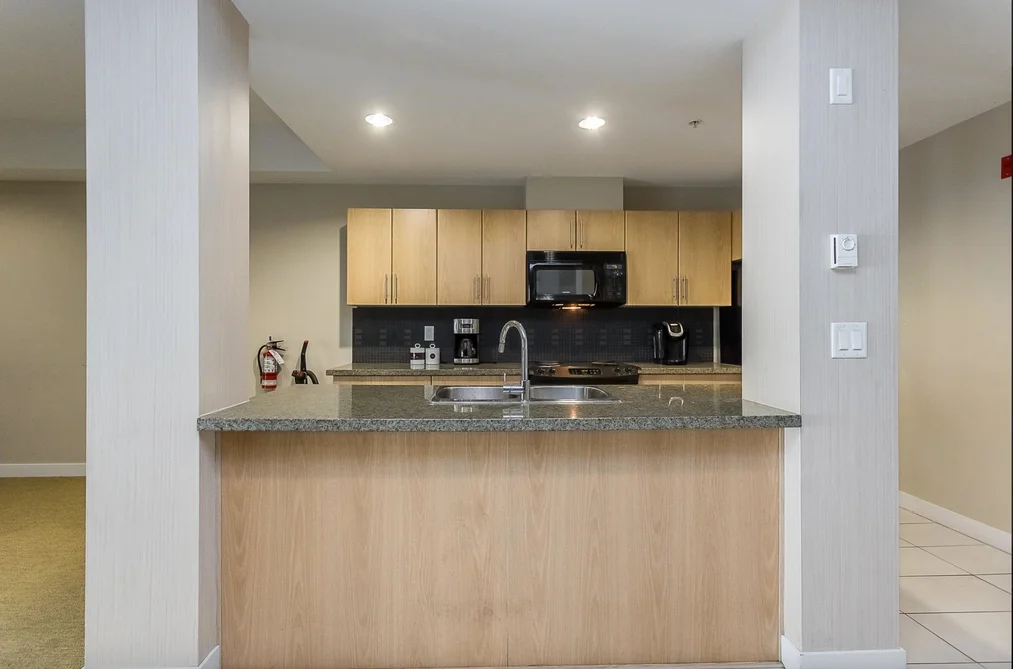301 33546 HOLLAND AVENUE, Abbotsford BC V2S 0C1, Abbotsford BC — Residential for Sale - Photo 6