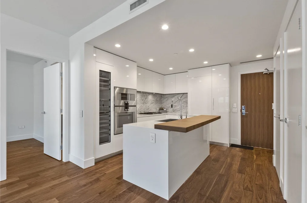 301 - 389 W 59th Avenue, Vancouver, BC - MLS: R3179081 - Photo 3 301 - 389 W 59th Avenue, Vancouver, BC - MLS: R3179081 - Photo 3