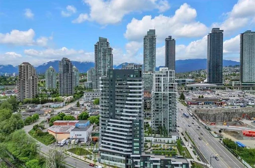 Condo for sale at 301 4433 Alaska Street Burnaby British Columbia - MLS: R3072202