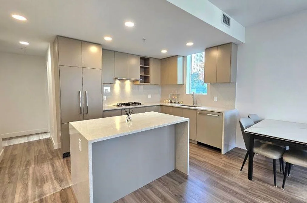 301 4433 ALASKA STREET, Burnaby BC V5C 0N3, Burnaby BC — Residential for Sale - Photo 7