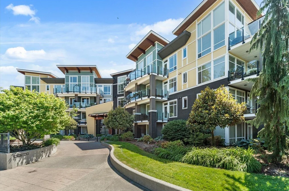 Condo for sale at 301 45389 Chehalis Drive Chilliwack British Columbia - MLS: R3130020