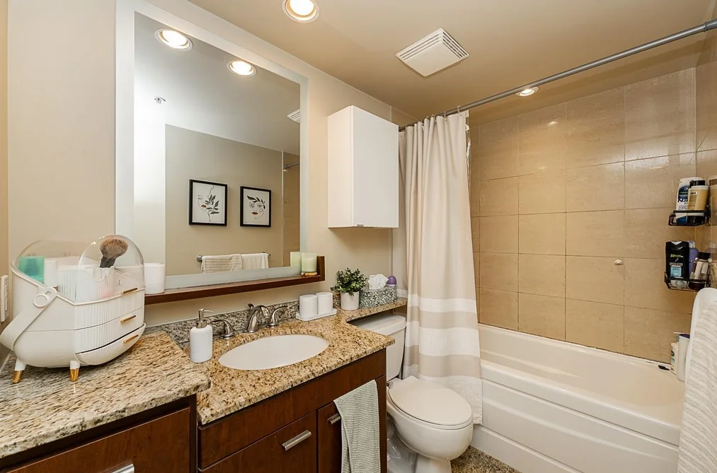 301 583 BEACH CRESCENT, Vancouver BC V6Z 3E6, Vancouver BC — Residential for Sale - Photo 5