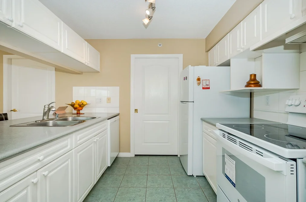 301 5860 DOVER CRESCENT, Richmond BC V7C 5S6, Richmond BC — Residential for Sale — Photo 10 of 29