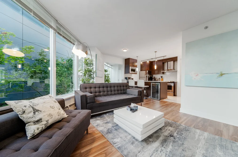 301 689 ABBOTT STREET, Vancouver BC V6B 0J2, Vancouver BC — Residential for Sale - Photo 2