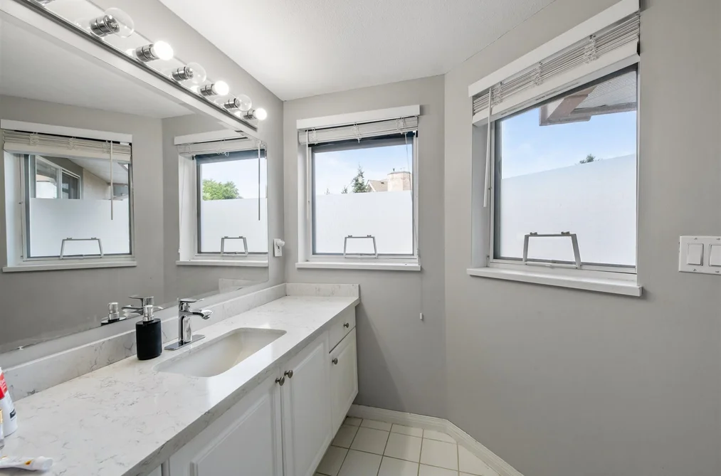 301 7151 S 121 STREET, Surrey BC V3W 0E7, Surrey BC — Residential for Sale — Photo 13 of 26