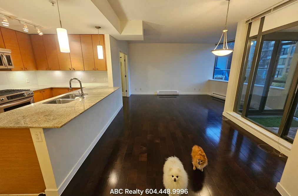Condo for sale at 301 7362 Elmbridge Way Richmond British Columbia - MLS: R3093816