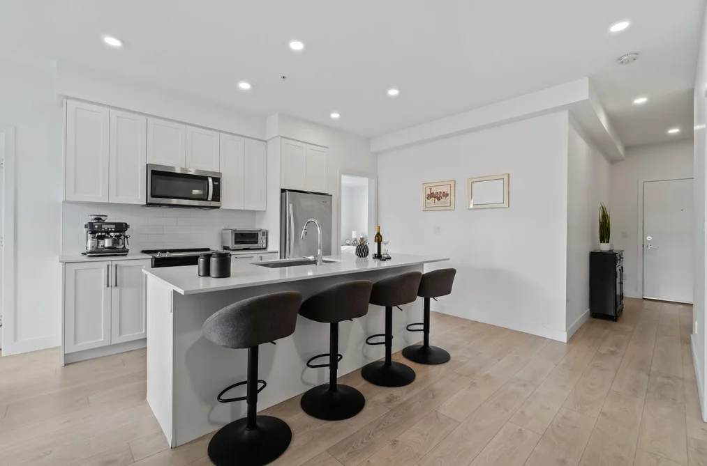 301 808 GAUTHIER AVENUE, Coquitlam BC V3K 0H1, Coquitlam BC — Residential for Sale - Photo 3