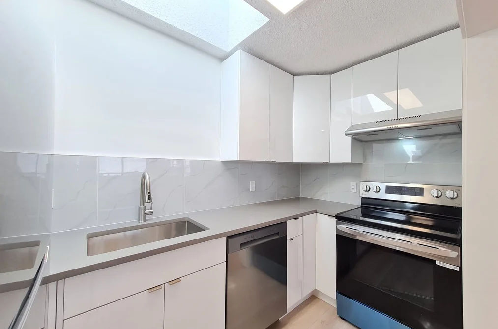 301 8645 OSLER STREET, Vancouver BC V6P 4E6, Vancouver BC — Residential for Sale - Photo 7