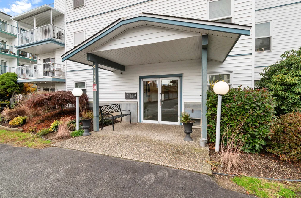 301 9175 EDWARD STREET, Chilliwack BC V2P 4C5, Chilliwack BC — Residential for Sale - Photo 2