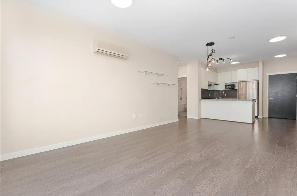 301 9388 MCKIM WAY, Richmond BC V6X 0J7, Richmond BC — Residential for Sale - Photo 6