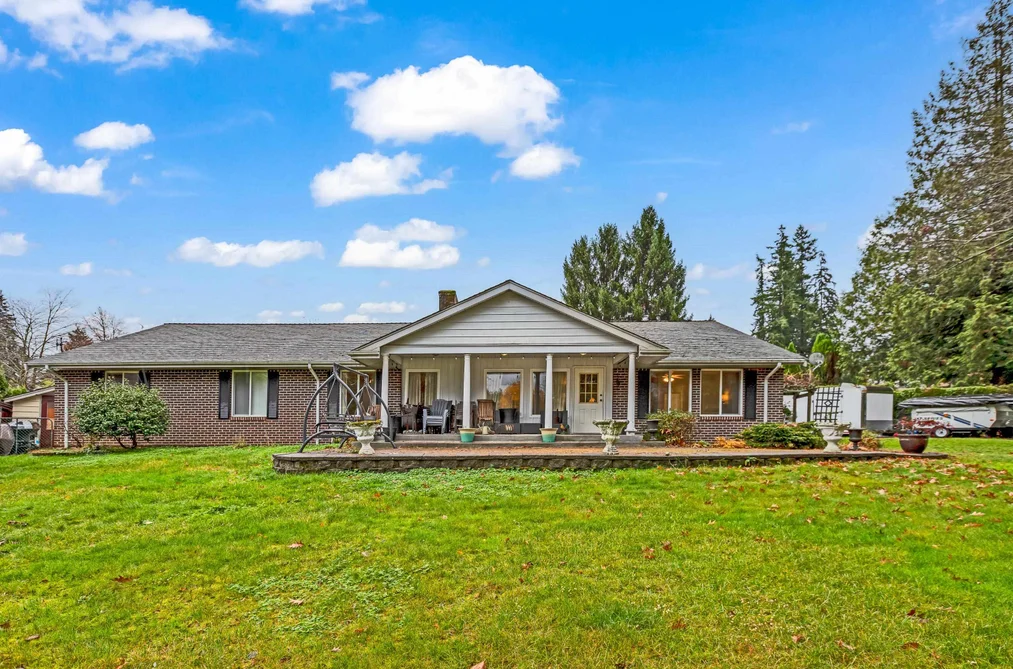 House for sale at 3010 Semiamhoo Trail Surrey British Columbia - MLS: R3096540