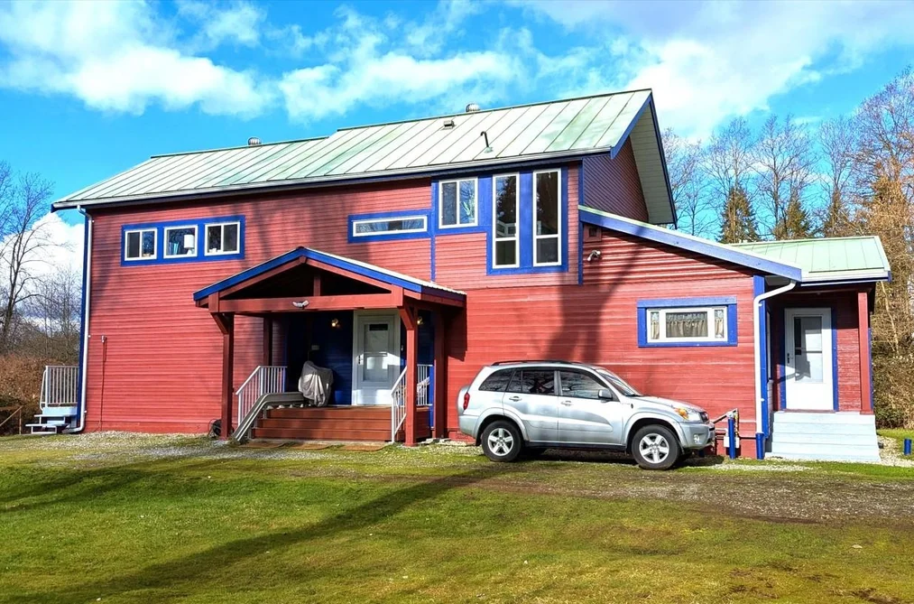 House for sale at 3011 184 Street Surrey British Columbia - MLS: R3127481
