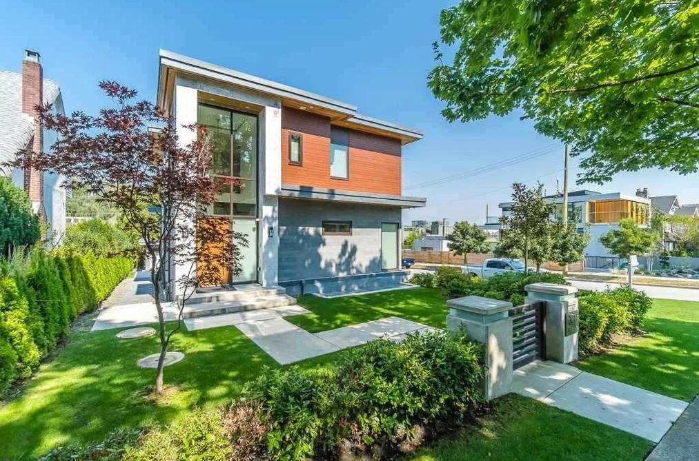 3011 W 27TH AVENUE, Vancouver BC V6L 1W6, Vancouver BC — Residential for Sale — Photo 2 of 20