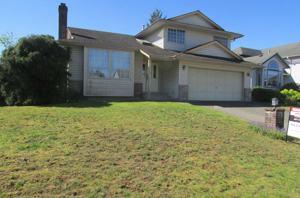 House for sale at 3019 Cassiar Avenue Abbotsford British Columbia - MLS: R3115977