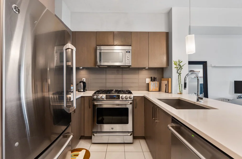 302 10155 RIVER DRIVE, Richmond BC V6X 0L3, Richmond BC — Residential for Sale - Photo 4