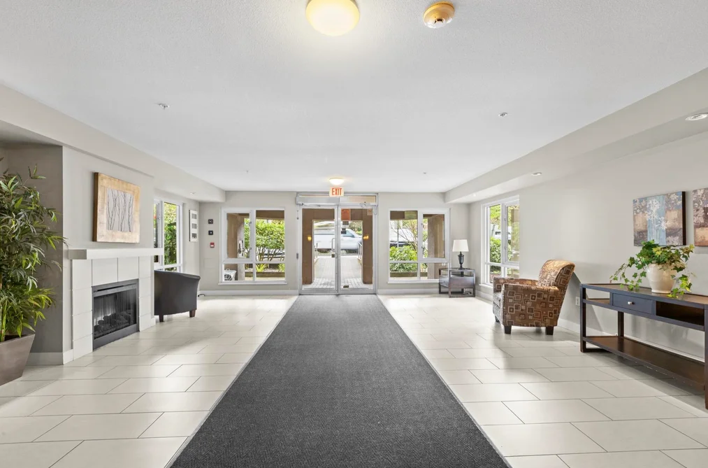 302 12248 224 STREET, Maple Ridge BC V2X 8W6, Maple Ridge BC — Residential for Sale - Photo 2