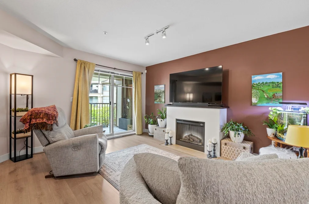 302 12248 224 STREET, Maple Ridge BC V2X 8W6, Maple Ridge BC — Residential for Sale - Photo 3