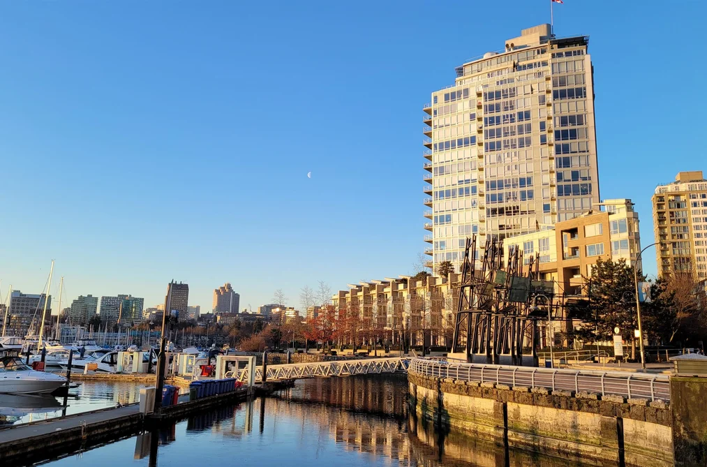 Condo for sale at 302 1228 Marinaside Crescent Vancouver British Columbia - MLS: R3088646