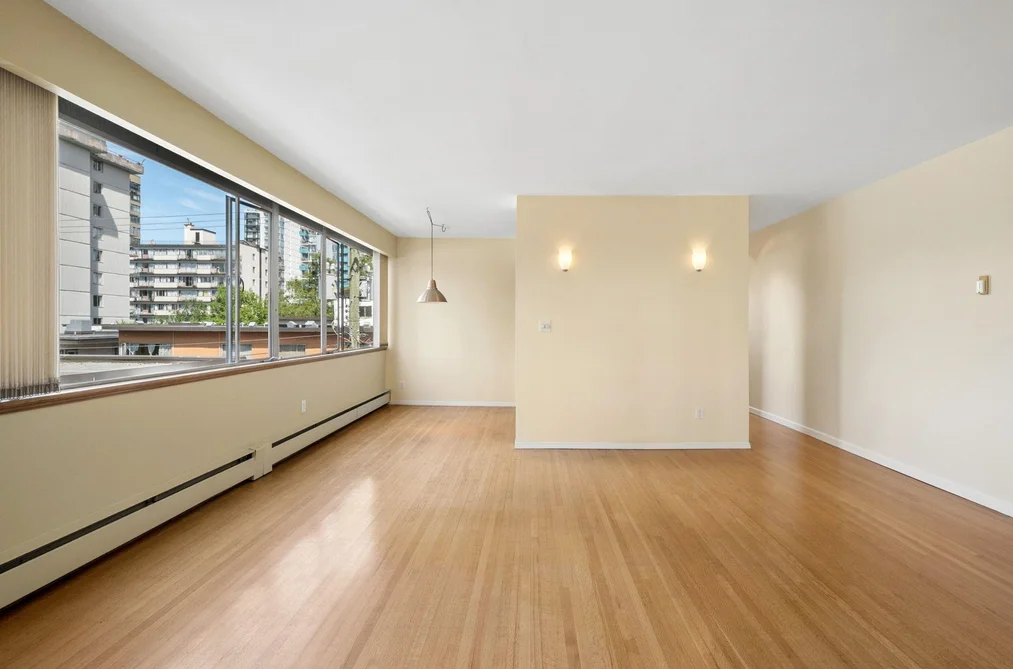 401 1315 CARDERO STREET, Vancouver BC V6G 2J2, Vancouver BC — Residential for Sale — Photo 11 of 35
