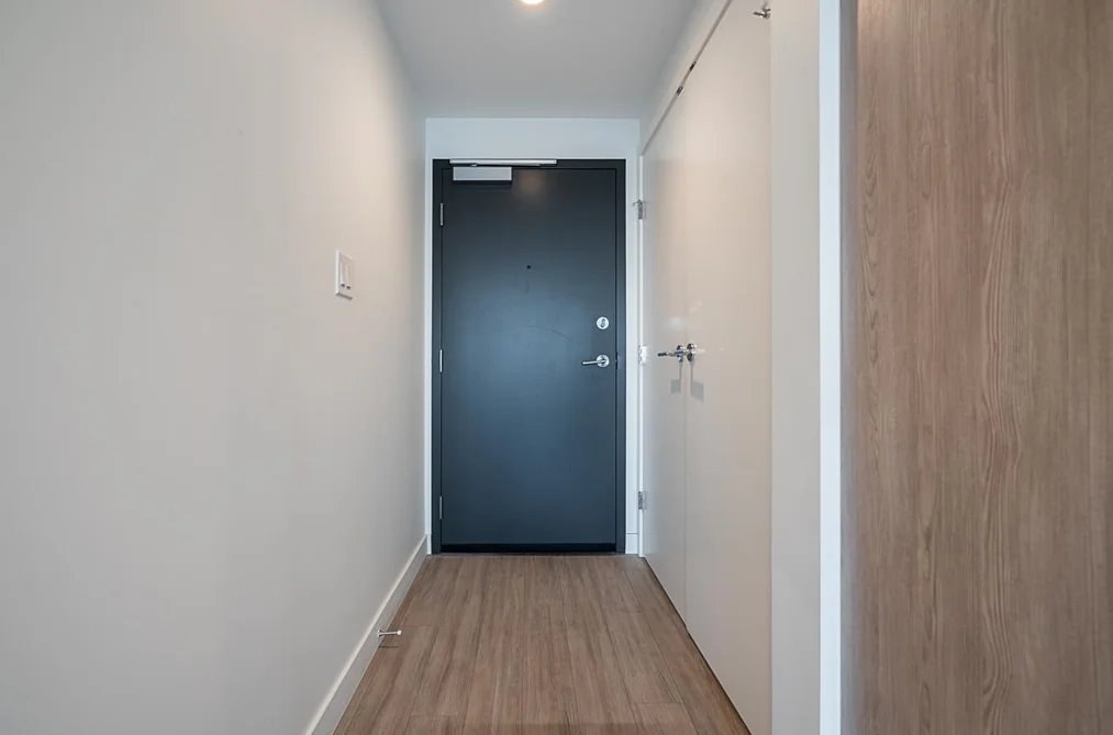 302 13615 FRASER HIGHWAY, Surrey BC V3T 0P7, Surrey BC — Residential for Sale - Photo 2