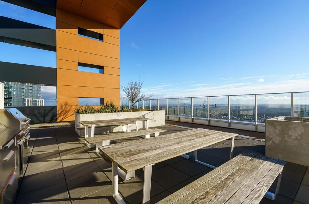 302 13615 FRASER HIGHWAY, Surrey BC V3T 0P7, Surrey BC — Residential for Sale — Photo 35 of 37
