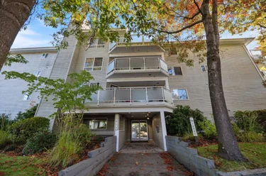 13680 84 Ave Unit 301, Surrey, BC - MLS: R3174882