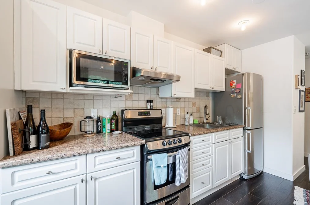 302 138 TEMPLETON DRIVE, Vancouver BC V5L 4N3, Vancouver BC — Residential for Sale — Photo 14 of 29