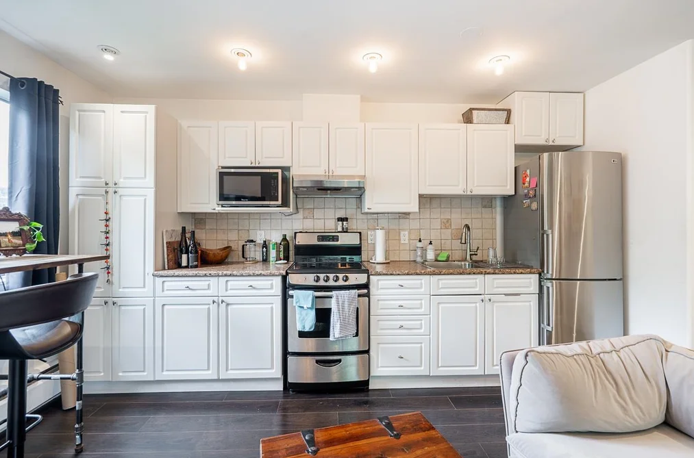 302 138 TEMPLETON DRIVE, Vancouver BC V5L 4N3, Vancouver BC — Residential for Sale — Photo 15 of 29