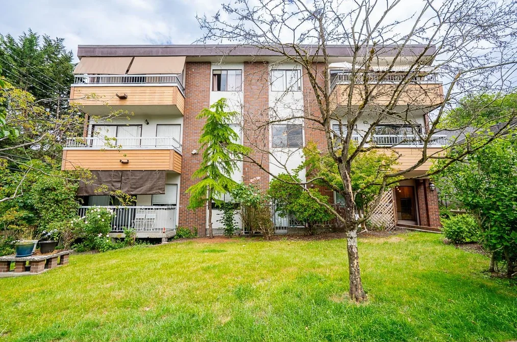 302 138 TEMPLETON DRIVE, Vancouver BC V5L 4N3, Vancouver BC — Residential for Sale - Photo 2