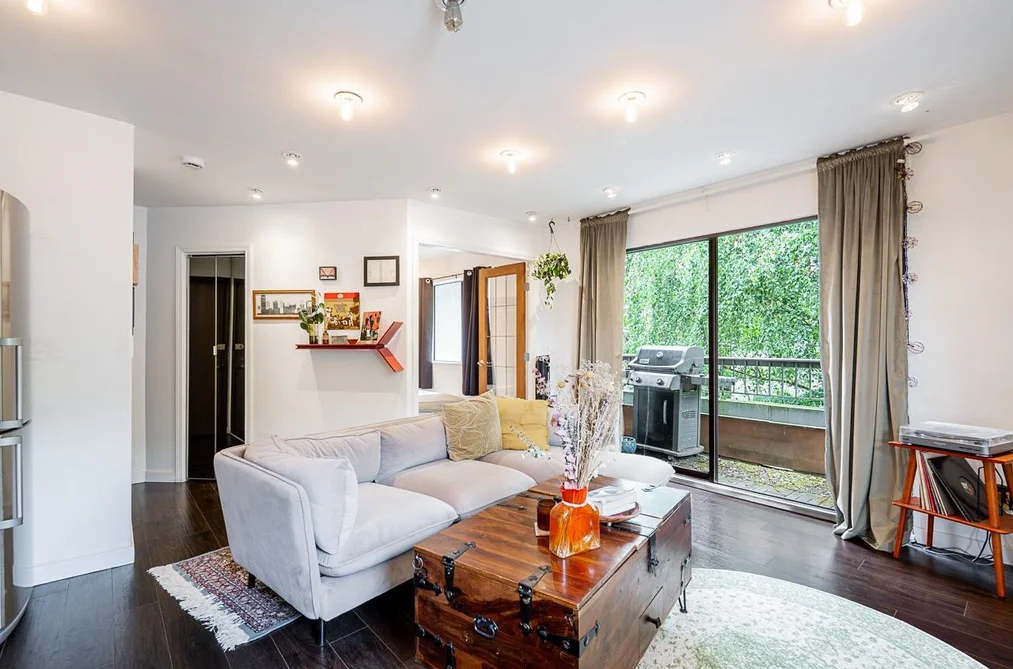 302 138 TEMPLETON DRIVE, Vancouver BC V5L 4N3, Vancouver BC — Residential for Sale — Photo 9 of 29