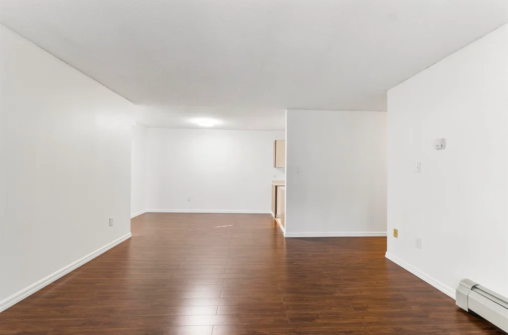 302 14925 100 AVENUE, Surrey BC V3R 1J6, Surrey BC — Residential for Sale - Photo 5