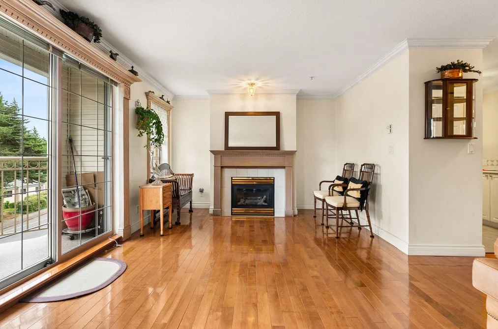 Townhouse for sale at 302 15258 105 Avenue Surrey British Columbia - MLS: R3116366