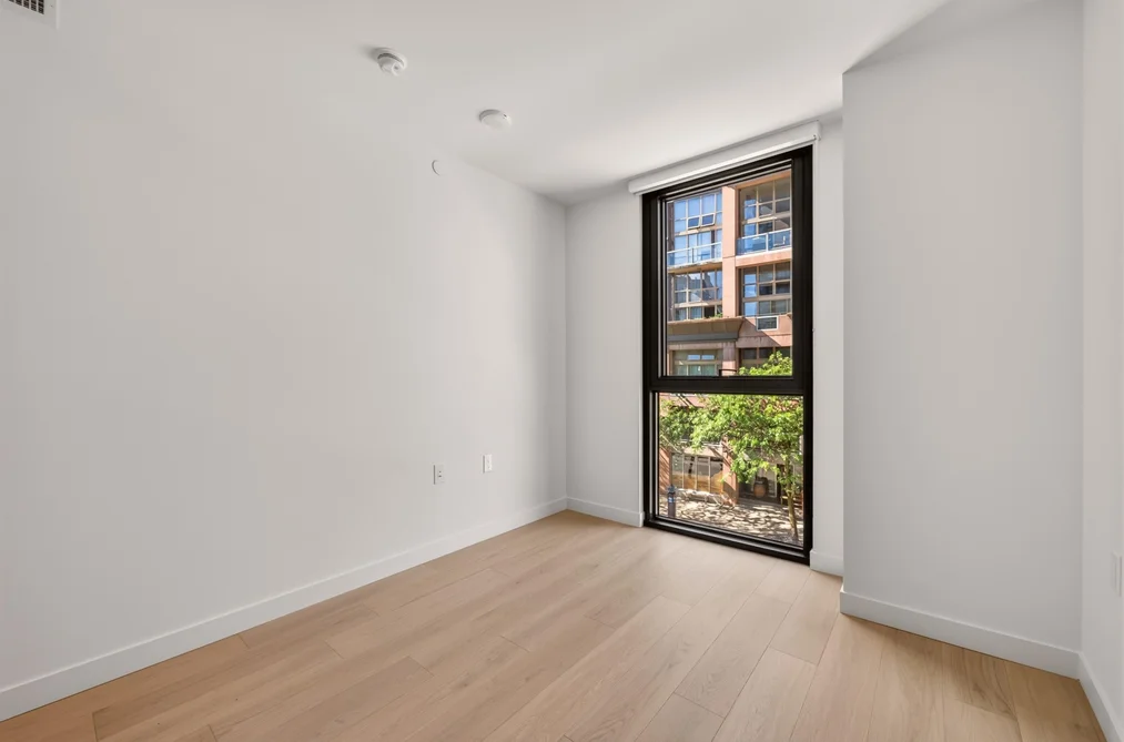 302 1526 W 6TH AVENUE, Vancouver BC V6J 0J9, Vancouver BC — Residential for Sale — Photo 18 of 40
