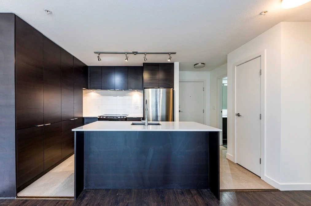302 1677 LLOYD AVENUE, North Vancouver BC V7P 0B1, North Vancouver BC — Residential for Sale - Photo 4